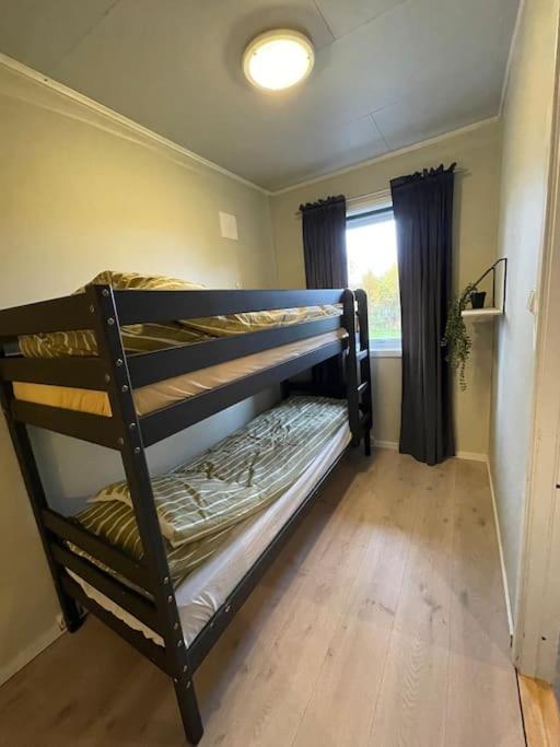 3 Roms Til Leie Apartment